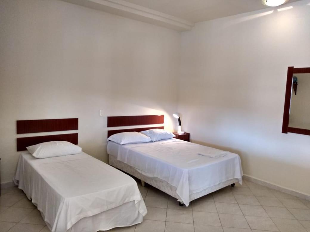 Hotel Veredas Monsenhor Paulo المظهر الخارجي الصورة